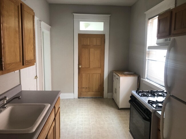 Foto del edificio - 2611 N Humboldt St