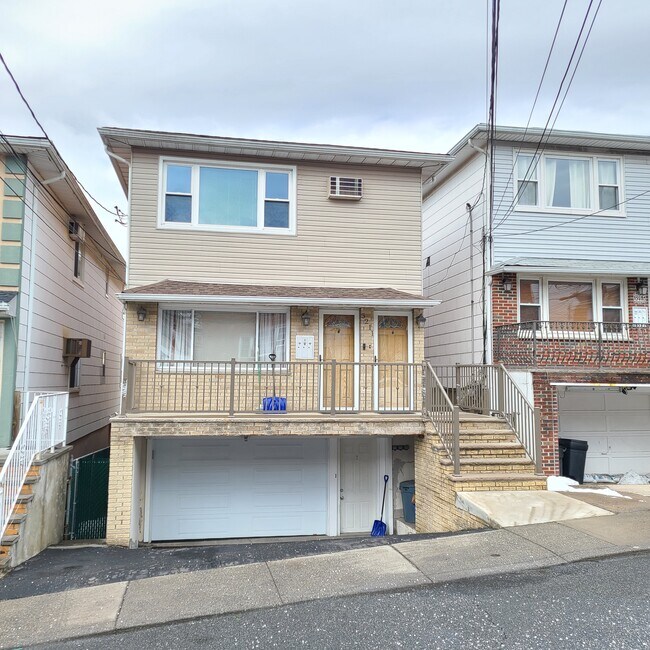 Foto del edificio - 5211 Cottage Ave