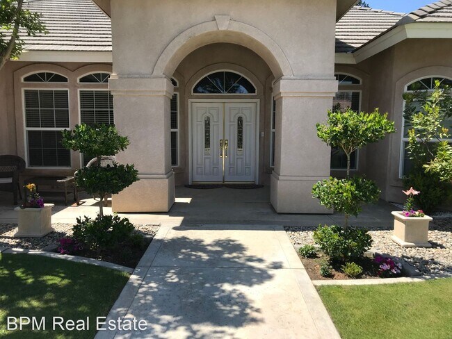 Foto del edificio - 4 br, 3 bath House - 1933 Kellie Marie St.