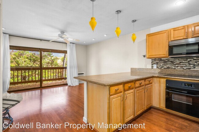 Foto del edificio - Studio, 1 bath House - 3740 Lower Honoapii...