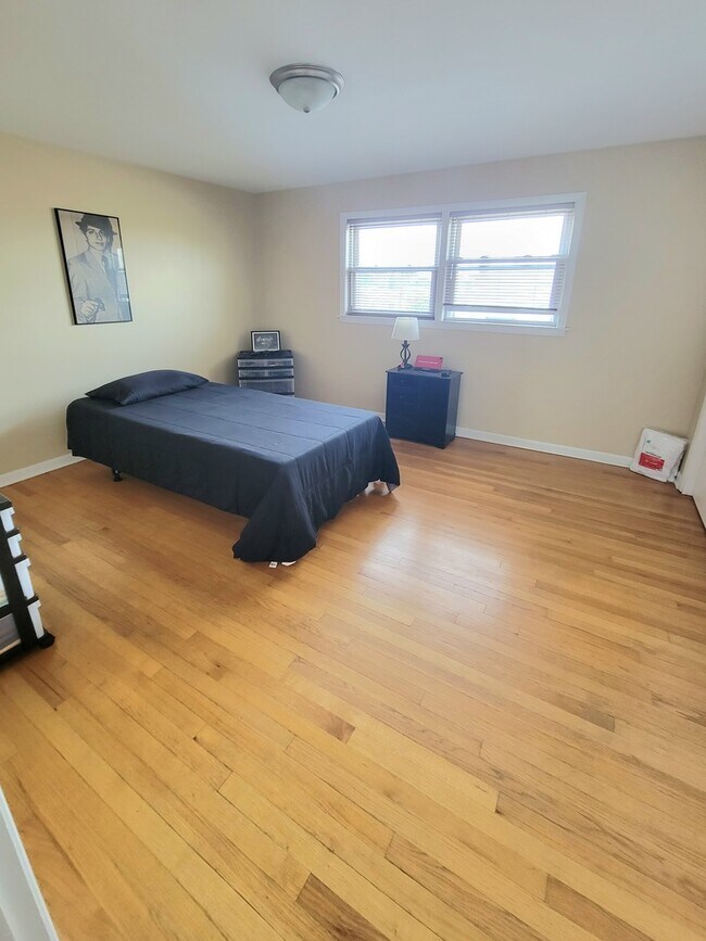 Foto del edificio - 4770 N Newcastle Ave