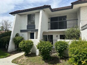 Building Photo - 3719 Summershore Ln