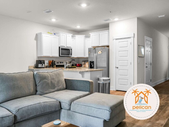 Foto del edificio - Peaceful Townhome