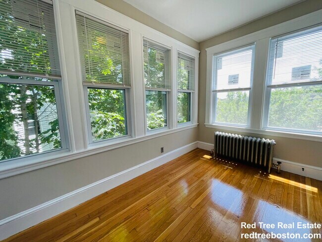 Photo - 187 Fellsway W Apartment