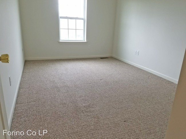 Building Photo - 3 br, 2.5 bath House - 103 Caramist Circle
