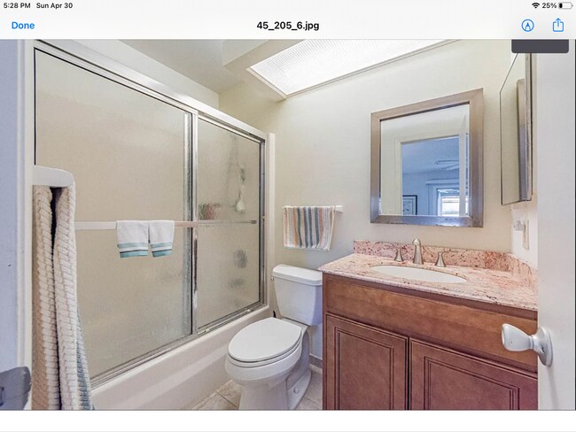 Building Photo - 45 Vista Gardens Trl