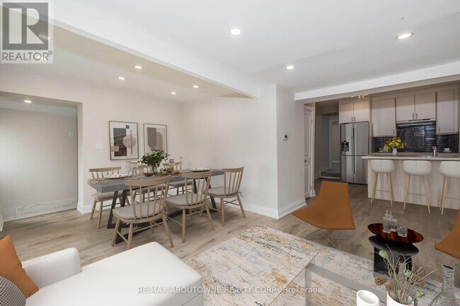 Photo du bâtiment - 131 West Avenue N