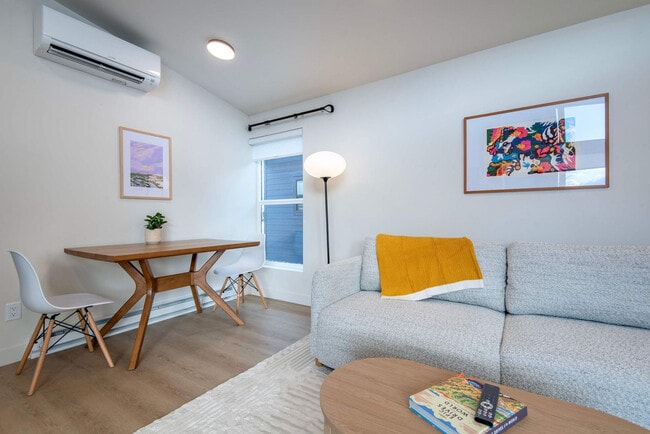 Foto del edificio - 27 4th St E