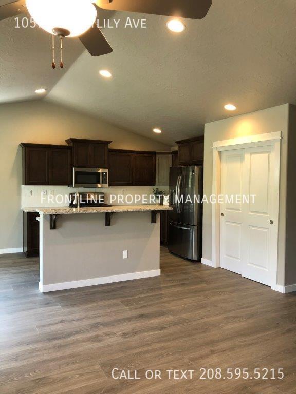 Foto del edificio - 10578 W Daylily Ave