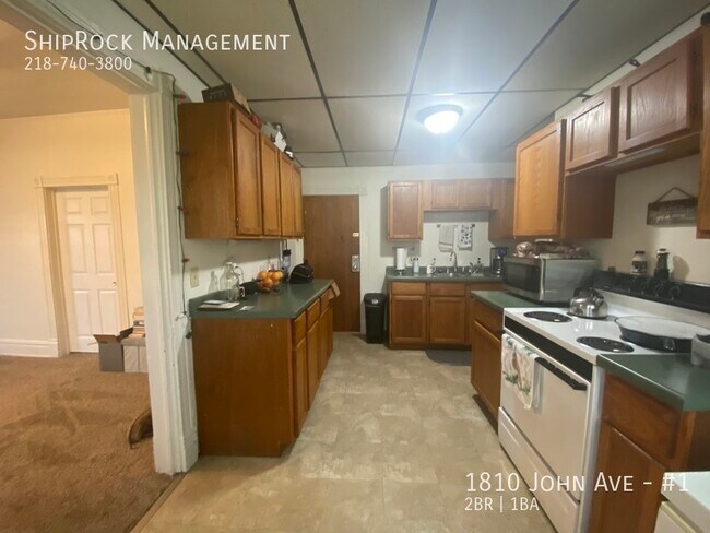 Foto del edificio - 1810 John Ave
