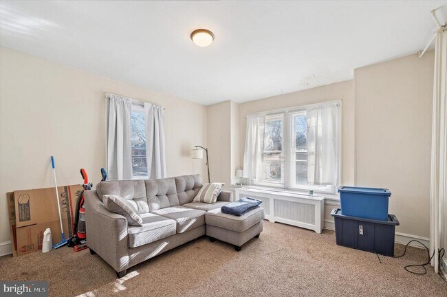 Foto del edificio - 118 Walnut Ave