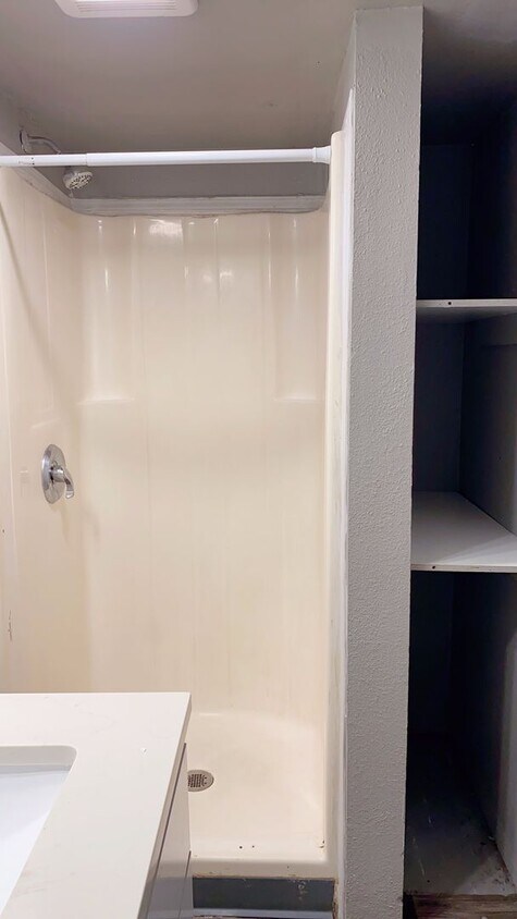 Rental -- Queen Anne - Rental -- Queen Anne