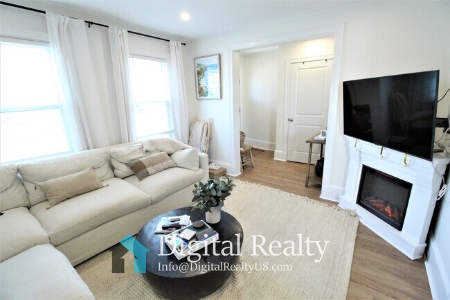 Living Room - 8 Mayall Rd