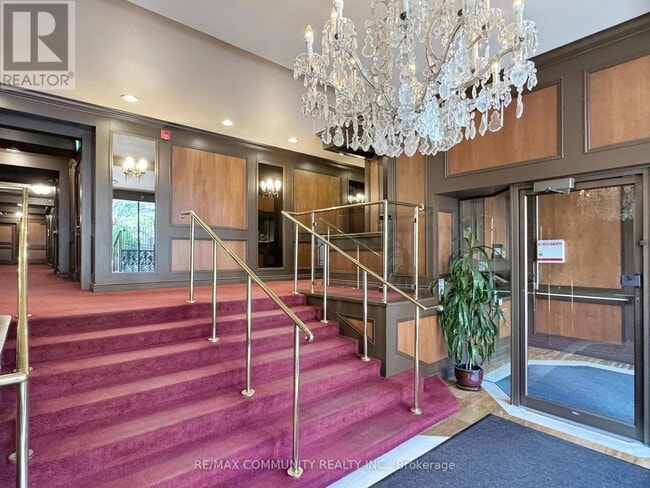 Building Photo - 740 Eglinton Ave W