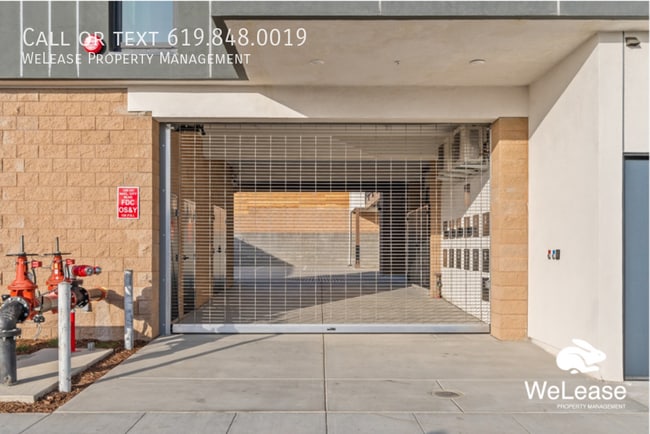 Building Photo - $500 OFF MOVE IN SPECIAL: 201- Corner Town...