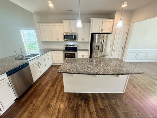 Building Photo - 151 Pittfield Run