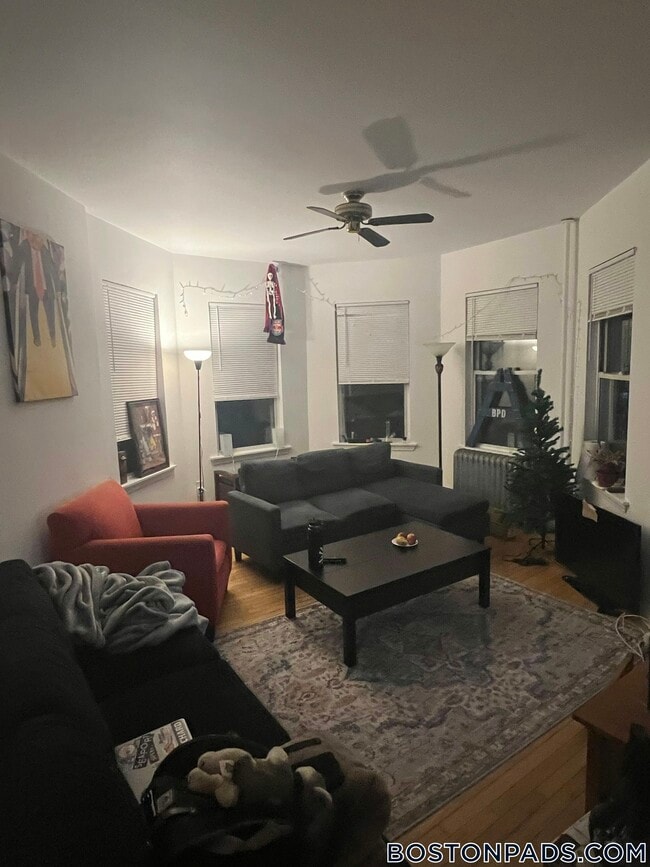 Building Photo - 10 Parker Hill Ave