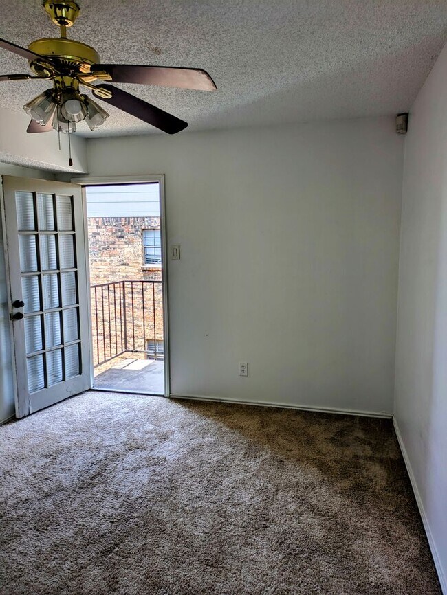 Building Photo - Perfect home to start your own journey! 1 ...