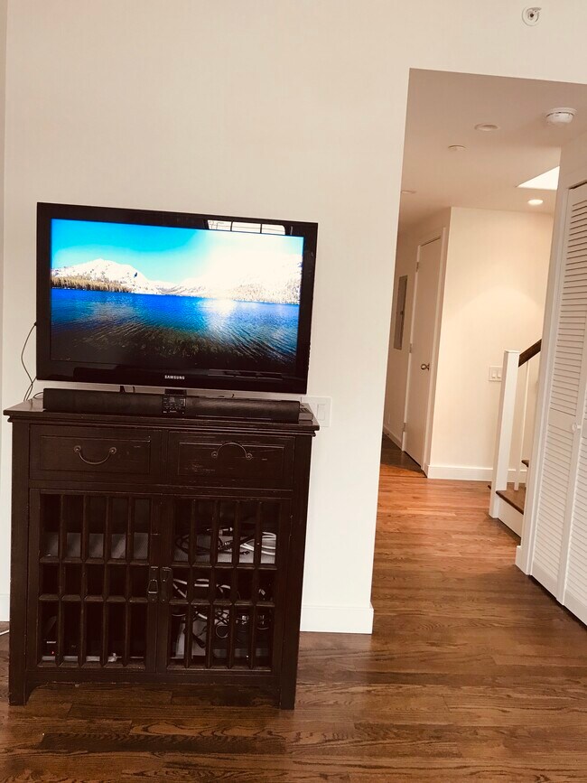 Photo - 240 Fulton St House