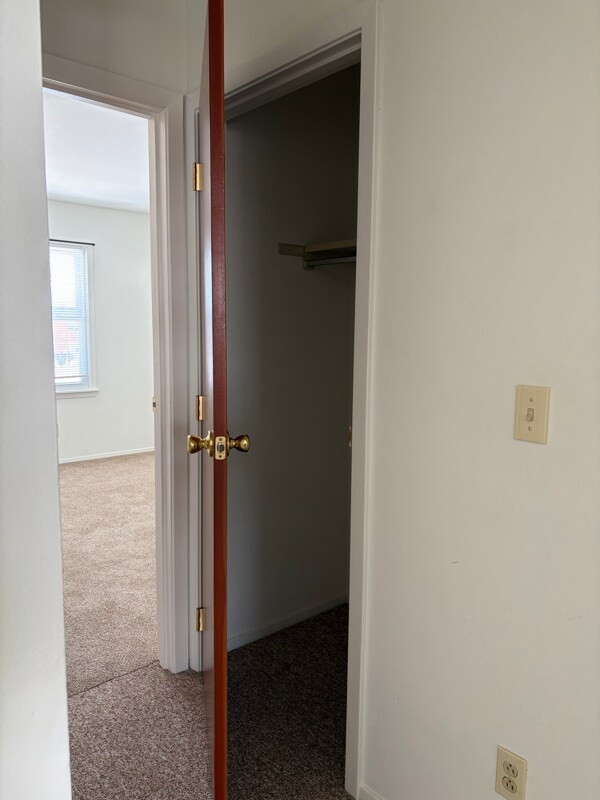 Foto del edificio - 1717 Moore St