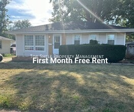 Building Photo - 928 19th St