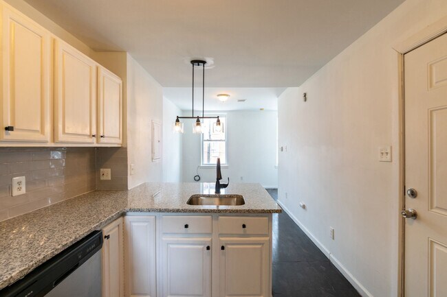 Foto del edificio - 305 N 41st St