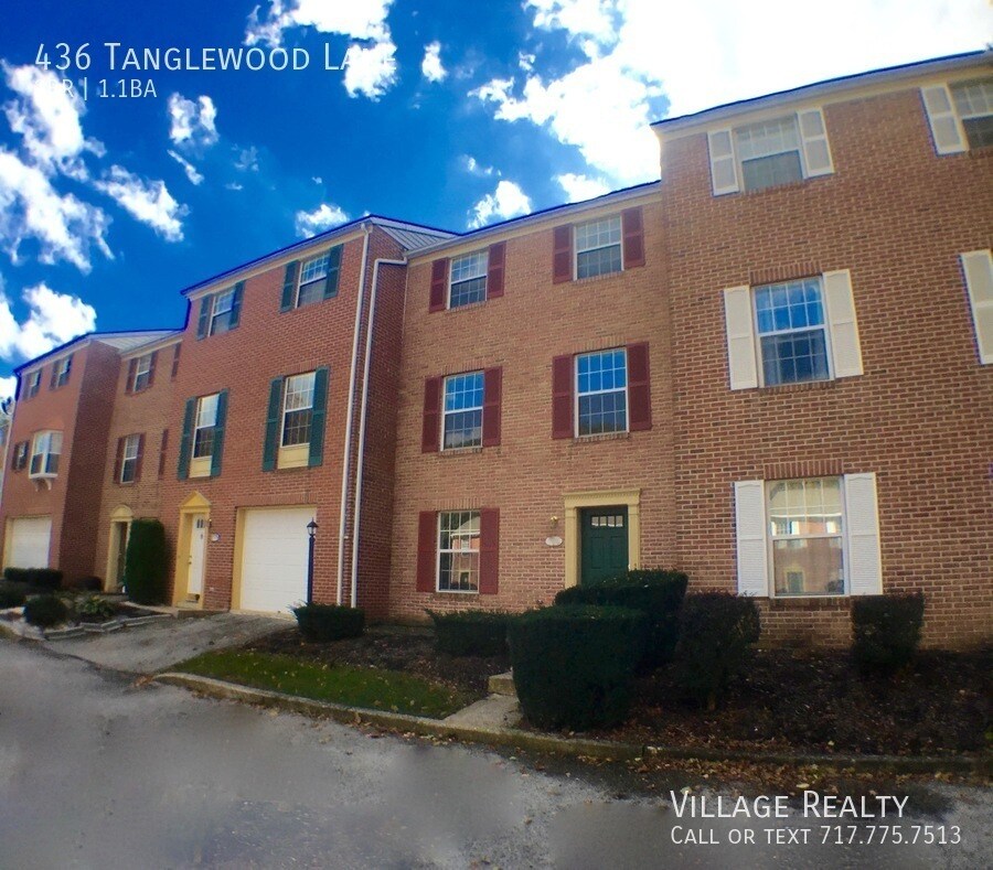 Primary Photo - Spacious 2-BR Townhome in Dallastown Schoo...