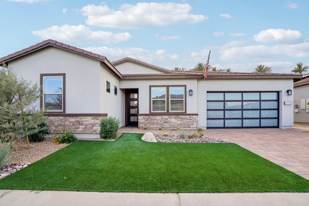 Foto principal - 51725 Pinnacle Vis Dr