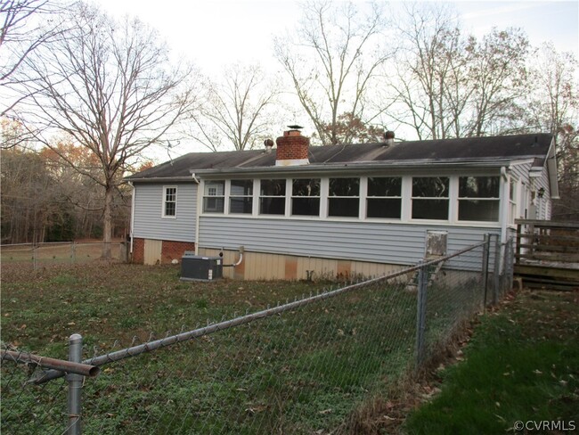 Building Photo - 16301 Gun Barrel Rd