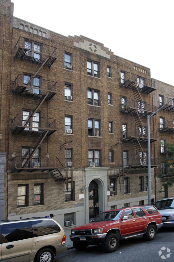 Primary Photo - 325 Wadsworth Ave
