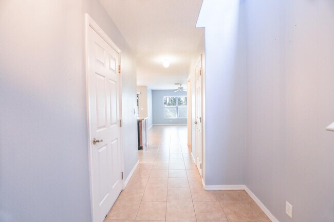 Foto del edificio - 5064 NW Coventry Cir
