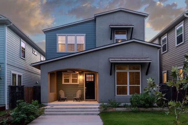 Building Photo - 4506 Kocurek St