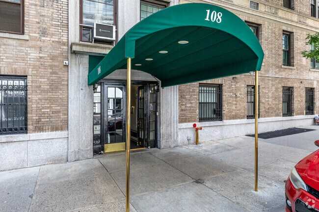 Building Photo - 108 E 82nd St