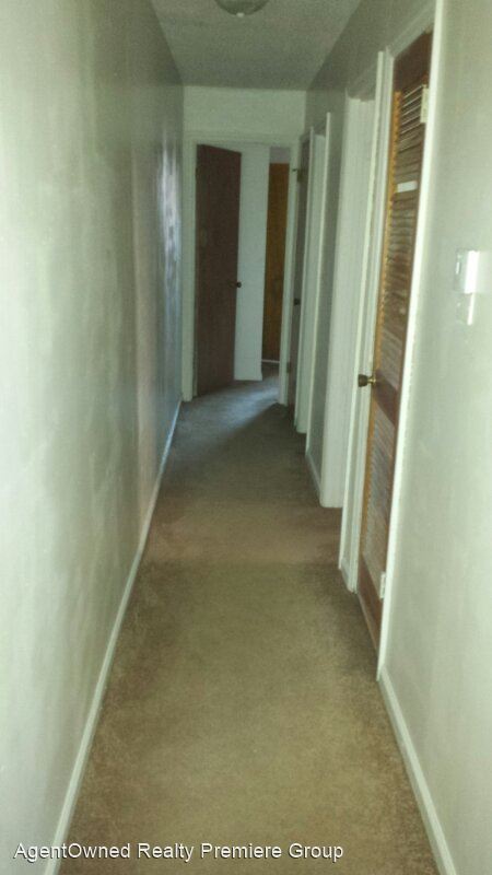 Building Photo - 2 br, 2 bath House - 152  B Dorchester Manor