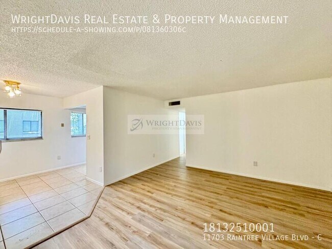 Foto del edificio - 11703 Raintree Village Blvd