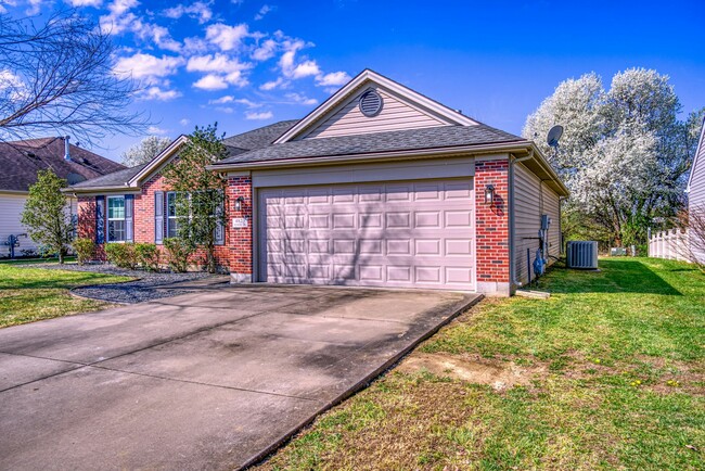 Building Photo - 4823 Penrose Dr