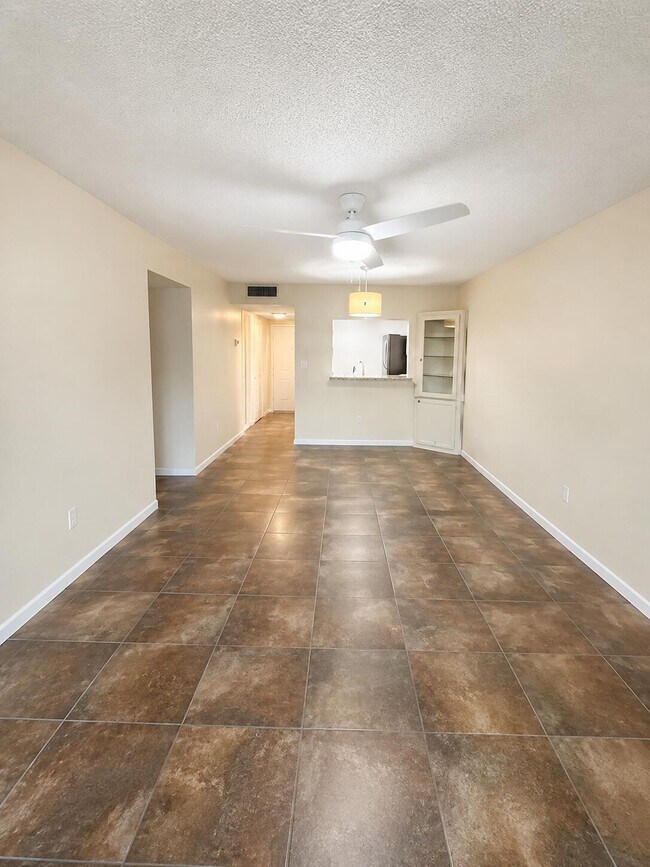 Foto del edificio - 4147 NW 90th Ave