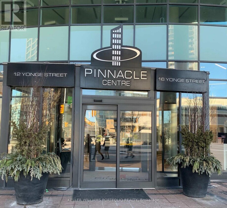 Photo principale - 12 Yonge St
