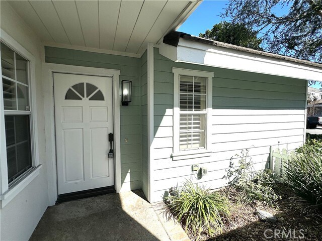 Building Photo - 16 Seawind