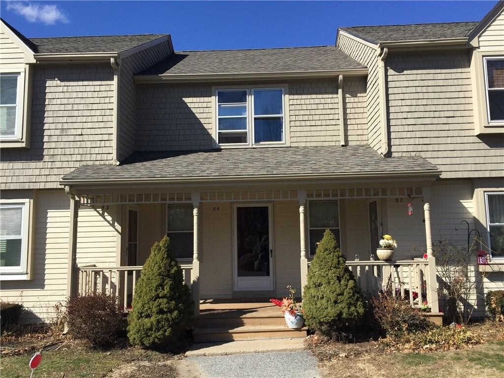55 Niblick Cir, Coventry, RI 02816 Condo for Rent in Coventry, RI