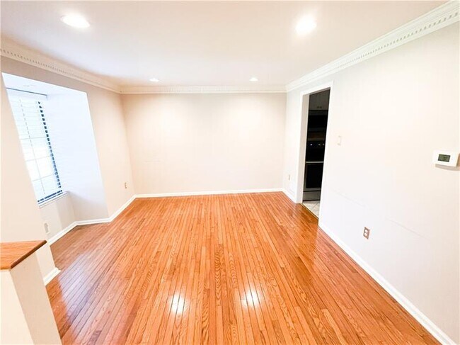 Building Photo - 508 Sewickley Heights Dr
