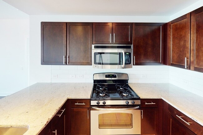 Interior Photo - Shoreland