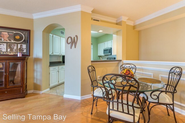 Building Photo - 1 br, 1 bath House - 3207 Bay Club Cir