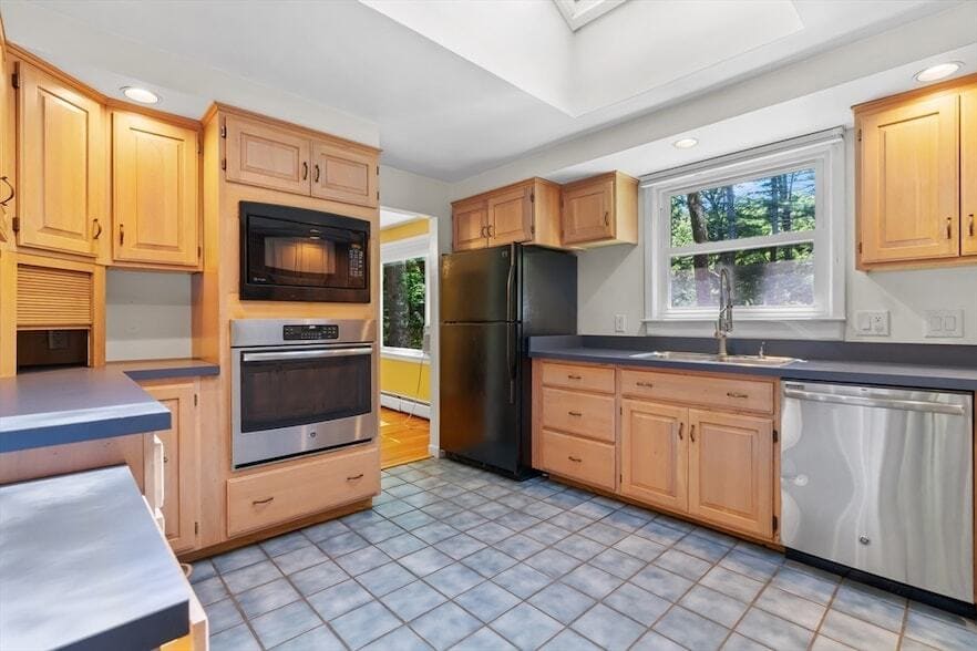 Photo - 198 Carlisle Road Unit