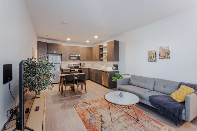 Foto del edificio - 601 E Pete Rose Wy