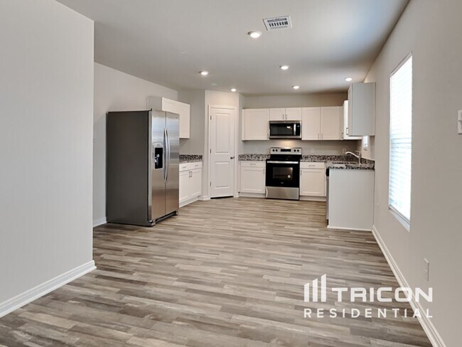 Building Photo - 10135 Cerritos Drive Conroe TX