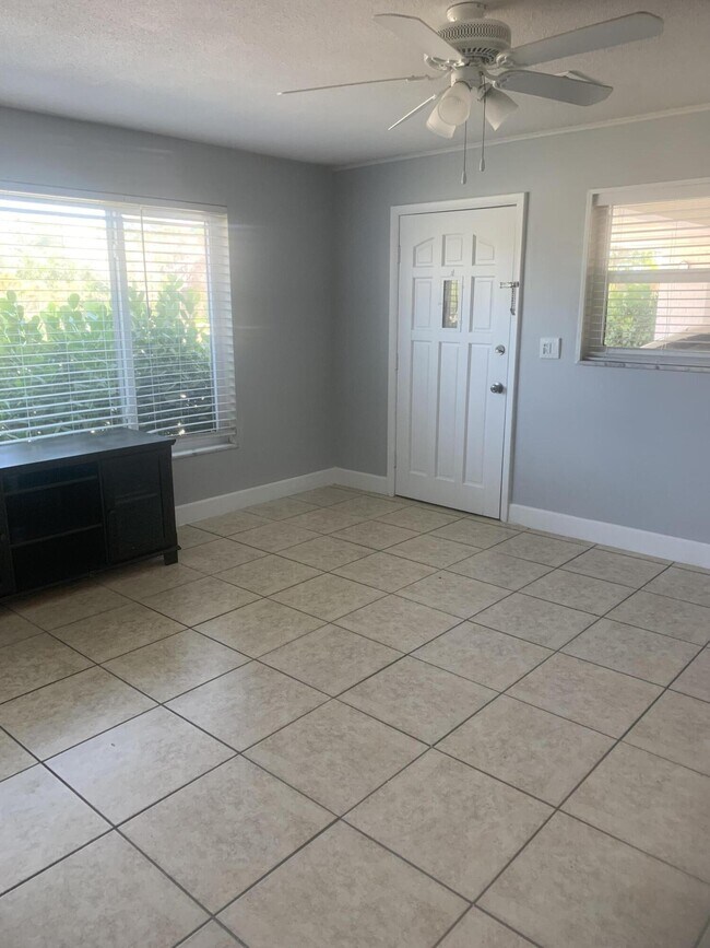 Foto del edificio - 7641 Overlook Rd