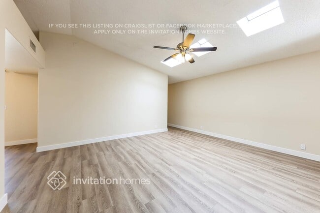 Building Photo - 11134 N 82nd Dr