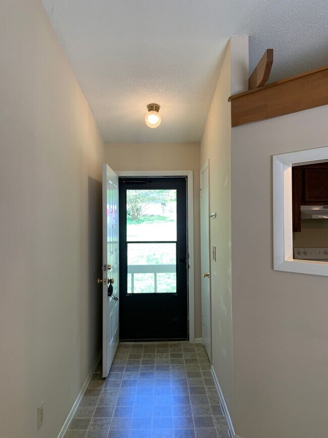 Foto del edificio - Beautiful 3BR in Holden Farms- Virtual Tou...