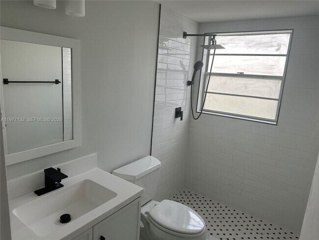 Foto del edificio - 365 Brighton I